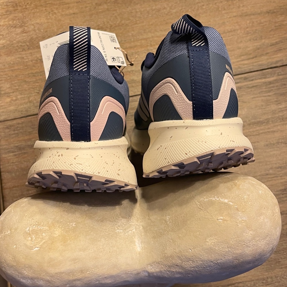 NIB NWT ADIDAS WOMENS RUNFALCON 5.0 TRAILRUNNING CLOUDFOAM WATER REPELLENT SZ8.5 - Picture 9 of 14